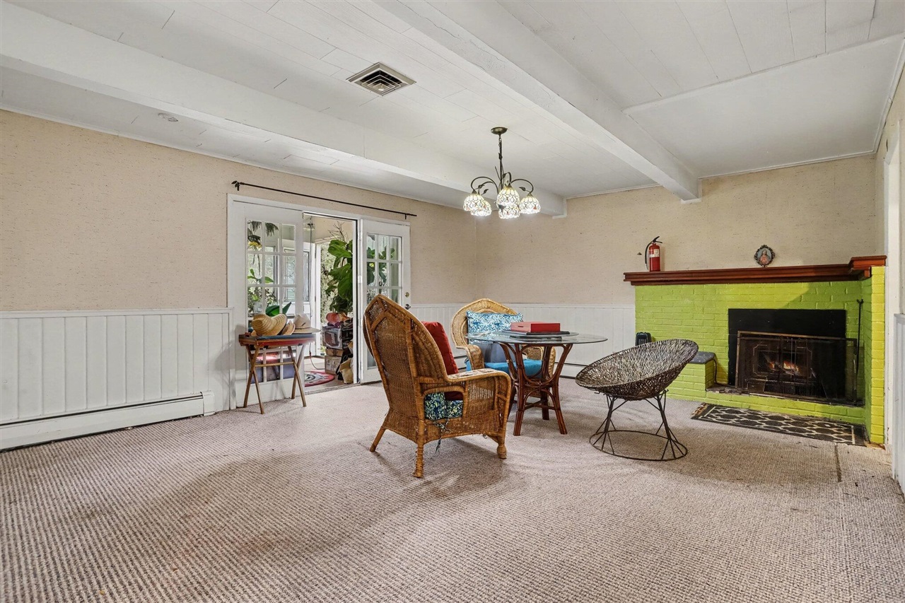 3715 Beckley Road Property Photo 10