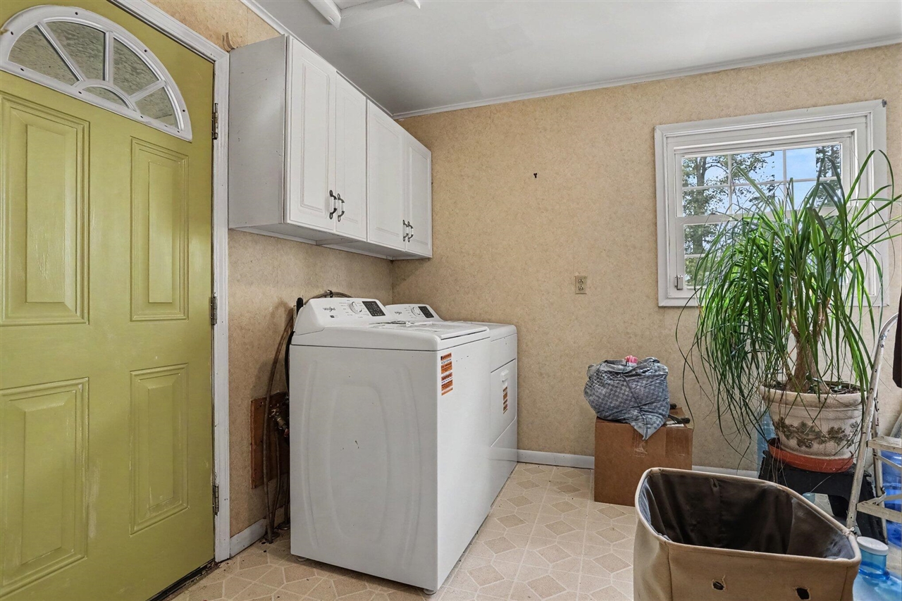 3715 Beckley Road Property Photo 16