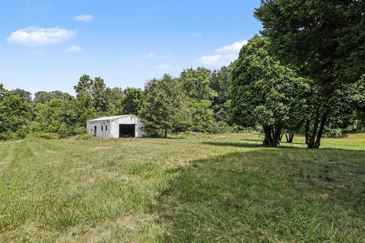 3715 Beckley Road Property Photo 32