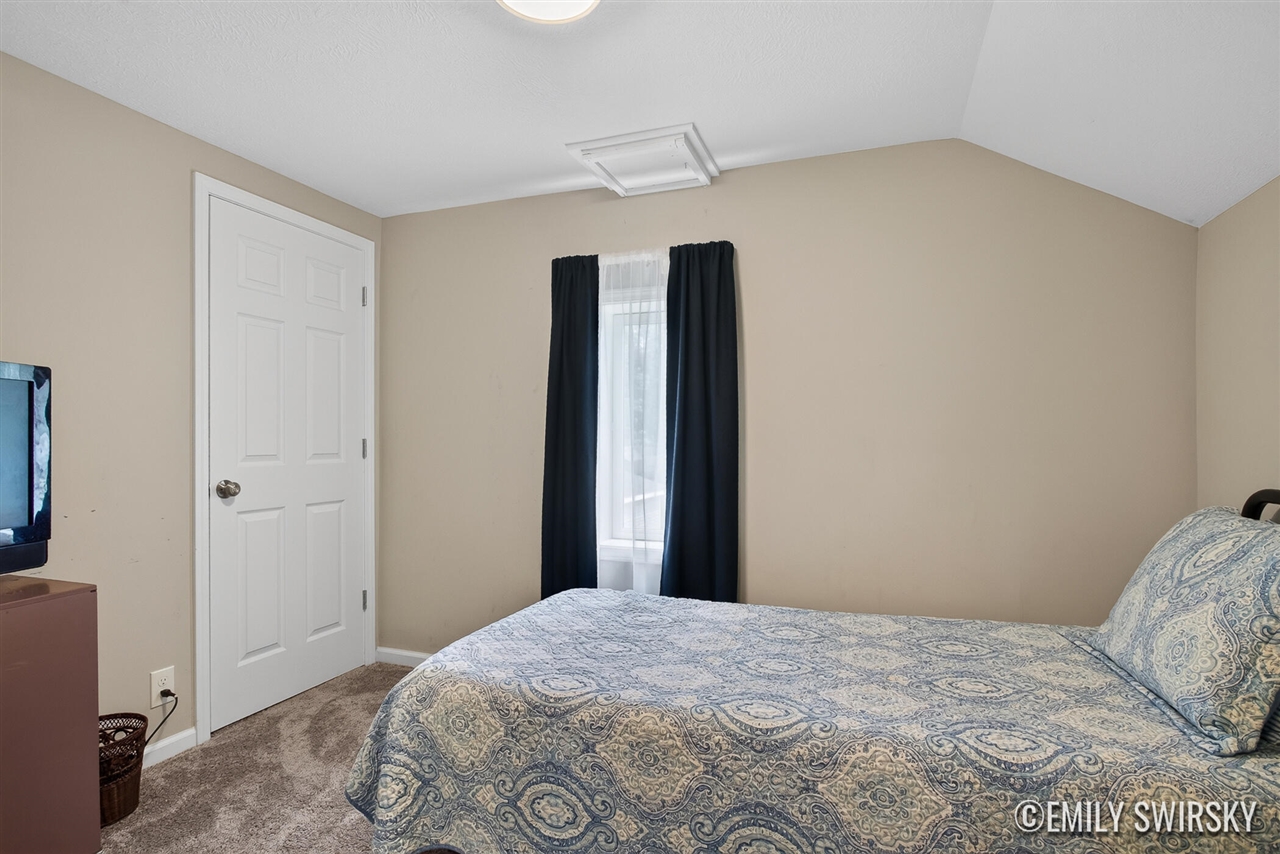 292 W Muskegon Street Property Photo 16