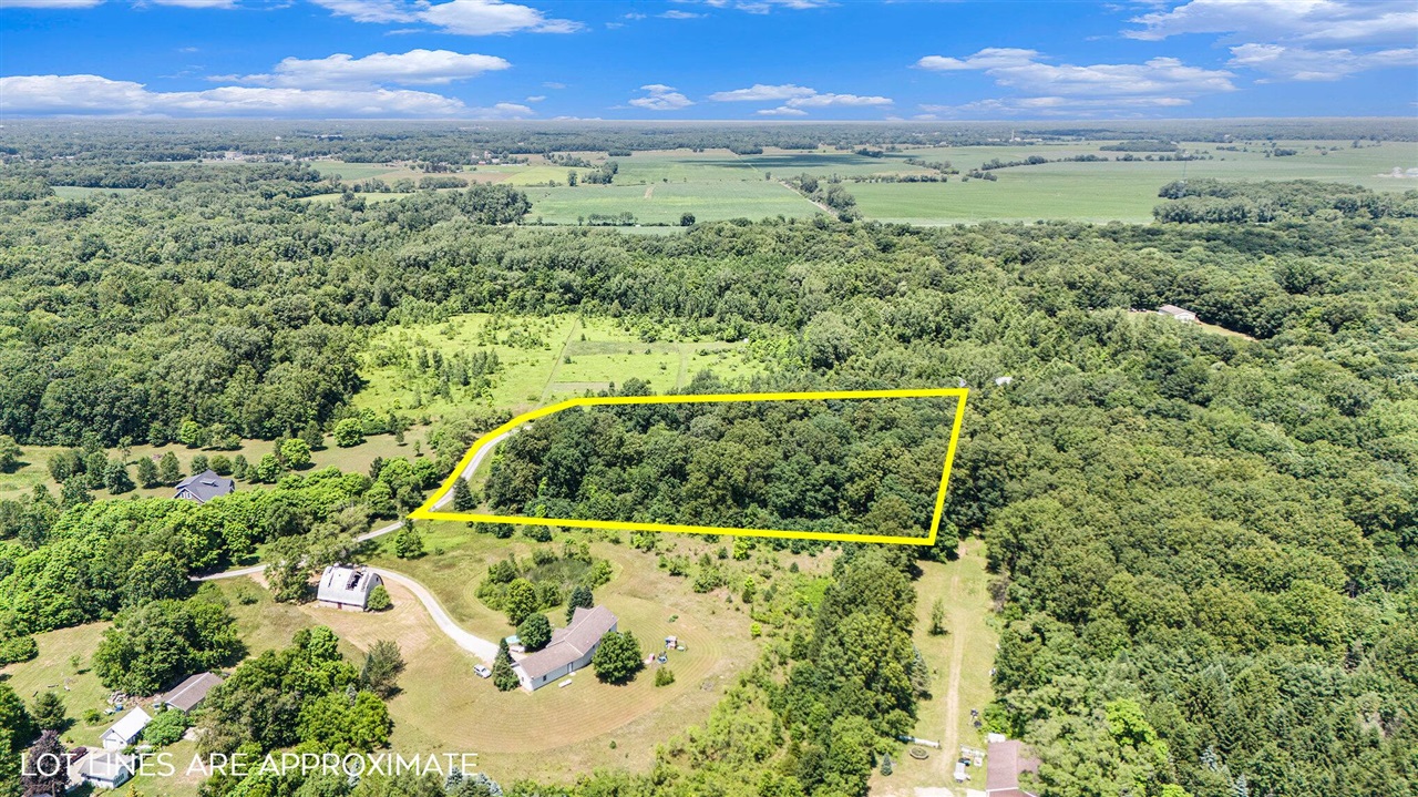 69535 Turkey Trail Drive Property Photo 3