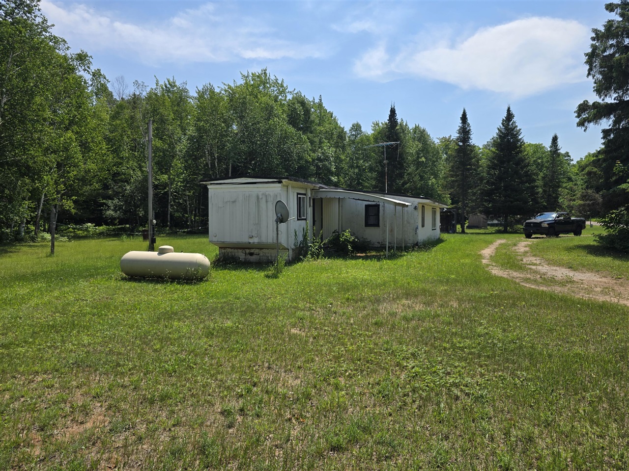 15067 S Kinross Road Property Photo 17