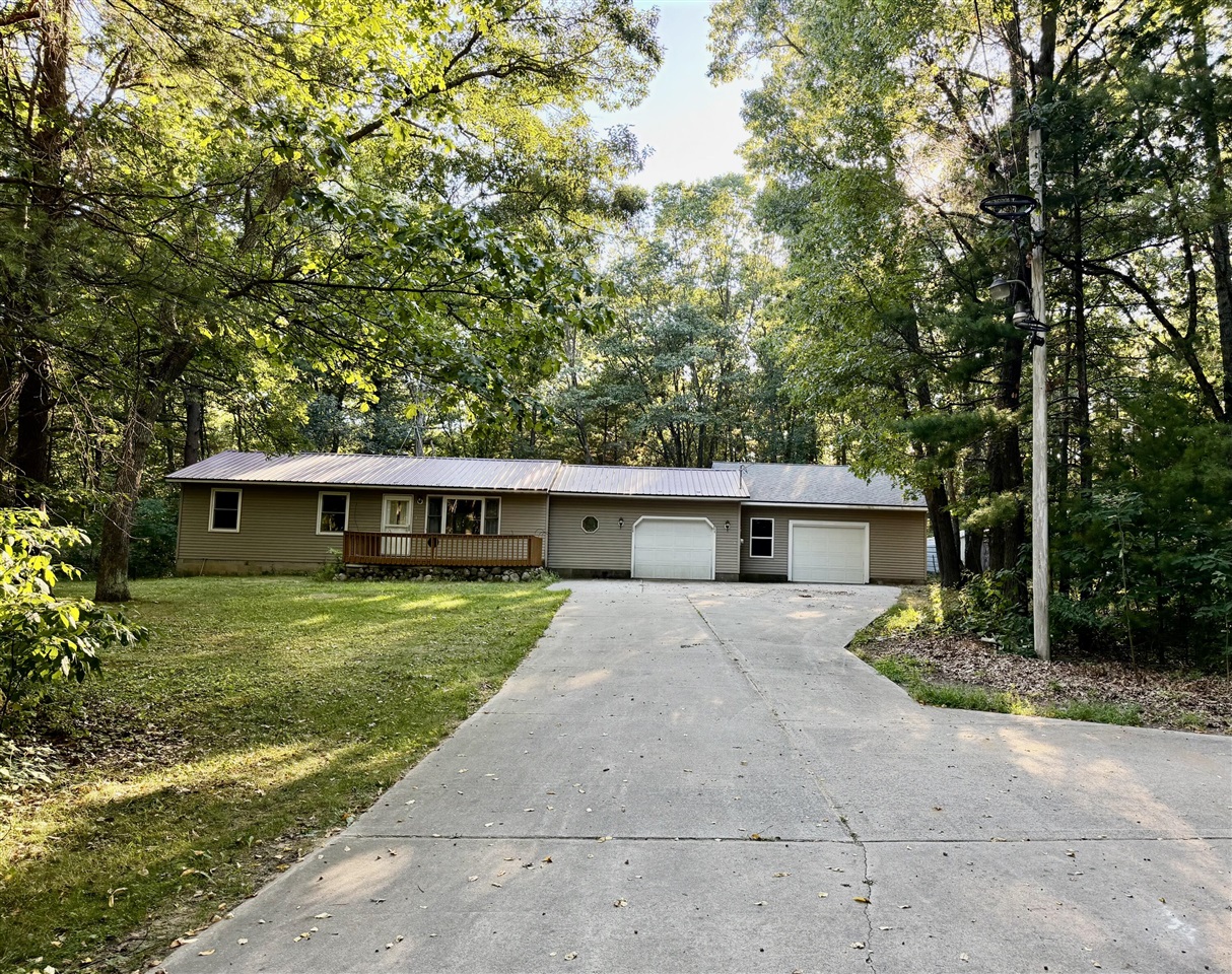 8463 Gibson Road Property Photo 1