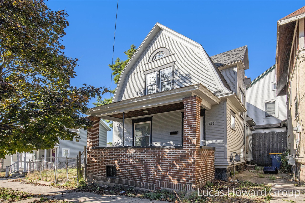 737 Dolbee Avenue Property Photo 1