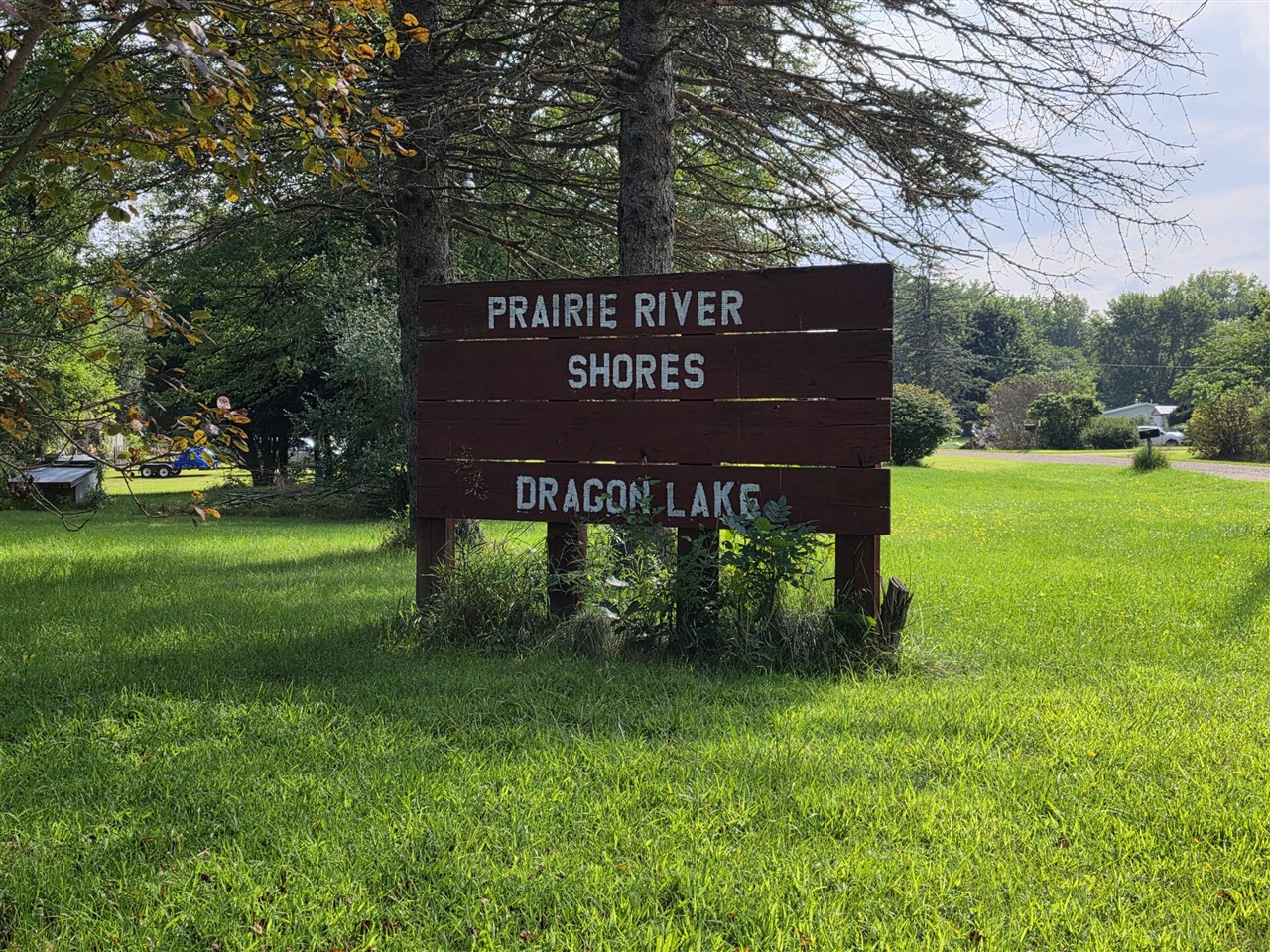 214 Prairie River Drive Property Photo 1