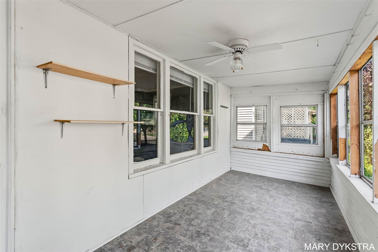 823 Prospect Avenue Property Photo 10