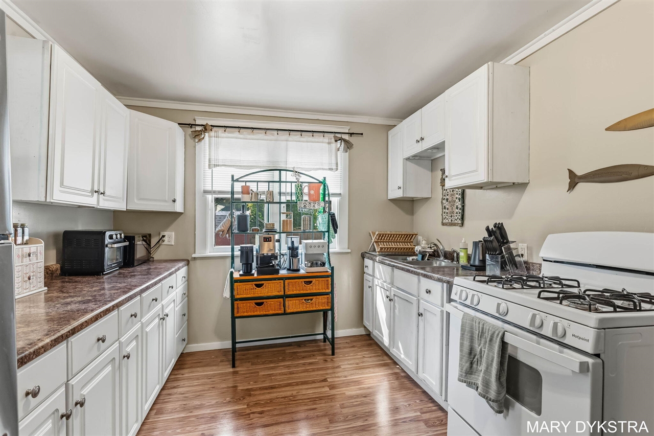 823 Prospect Avenue Property Photo 15