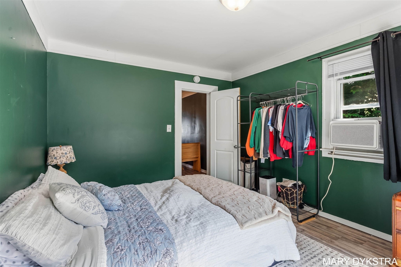 823 Prospect Avenue Property Photo 17