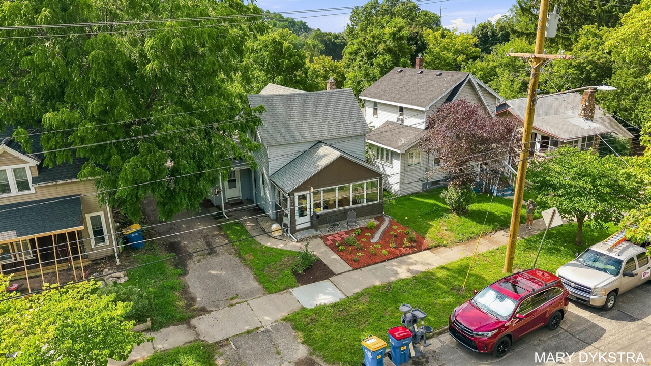 823 Prospect Avenue Property Photo 33
