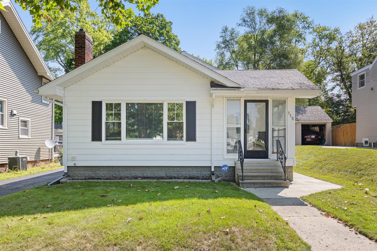115 S Thompson Street Property Photo 1