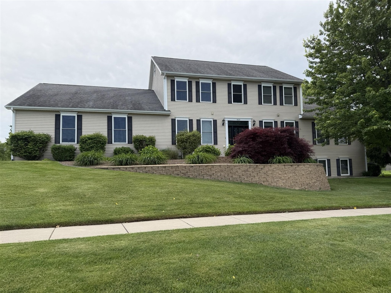 7809 Golf Meadows Drive Property Photo 1