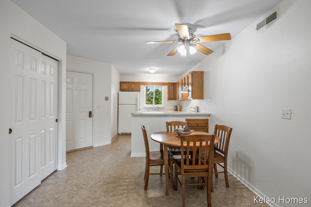 3410 Devonwood Hills Property Photo 5
