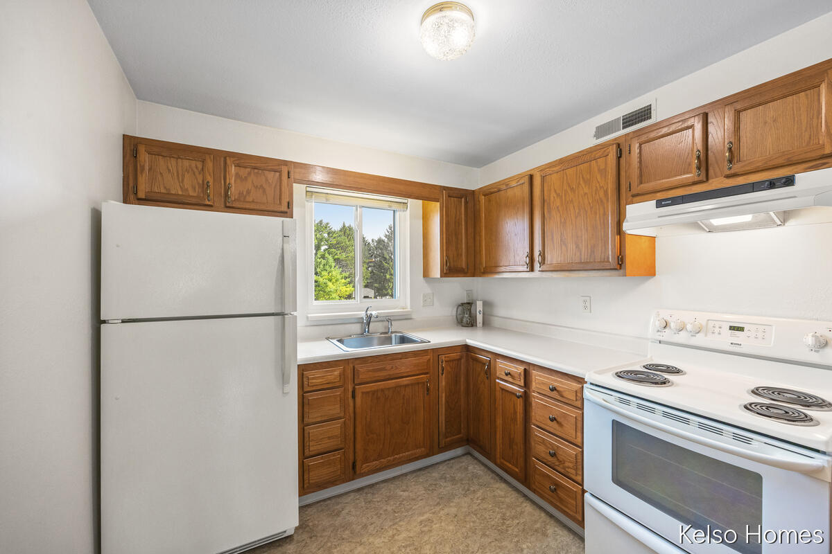 3410 Devonwood Hills Property Photo 7