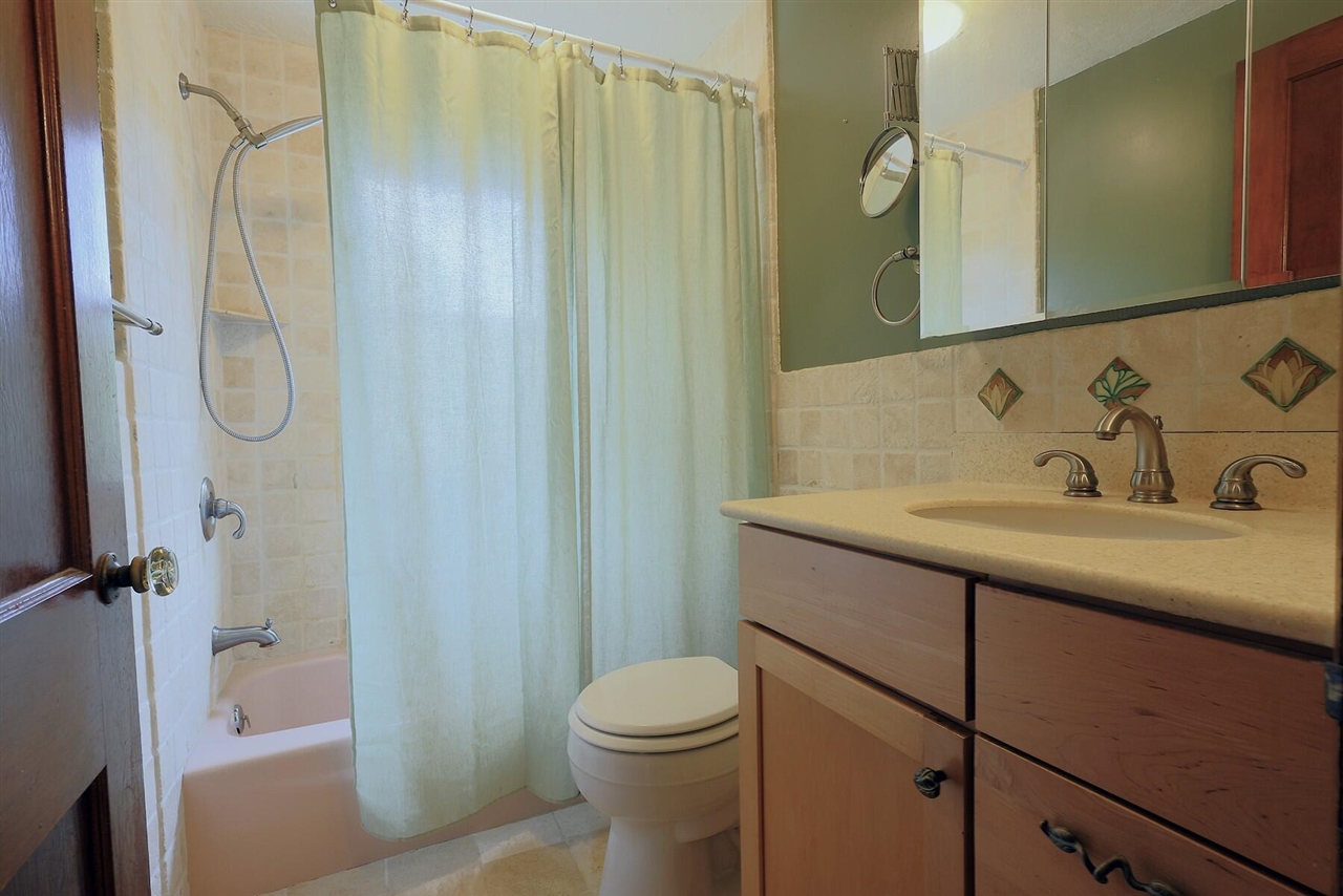 5801 N Territorial Road Property Photo 17