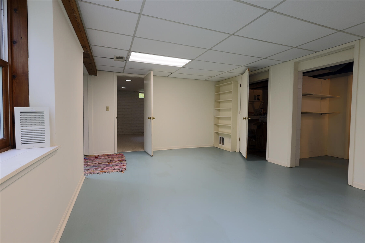 5801 N Territorial Road Property Photo 27