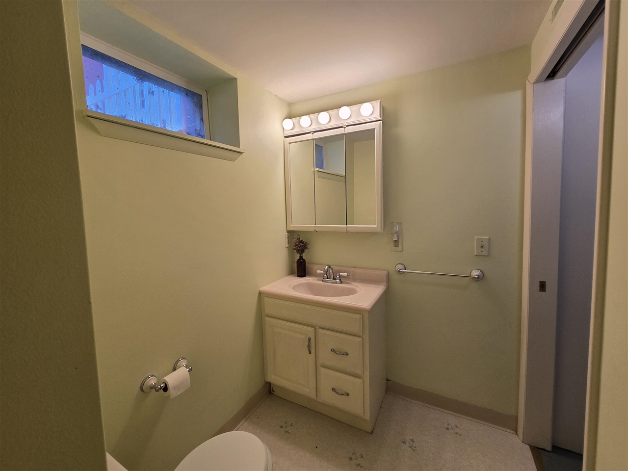 5801 N Territorial Road Property Photo 32