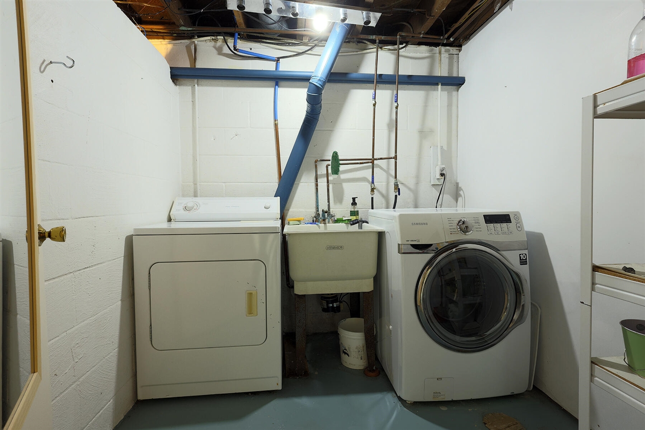 5801 N Territorial Road Property Photo 34