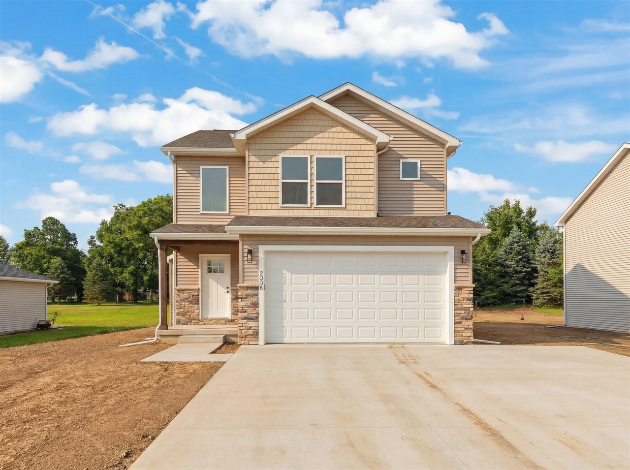 2024 Green Acres Drive Property Photo 1