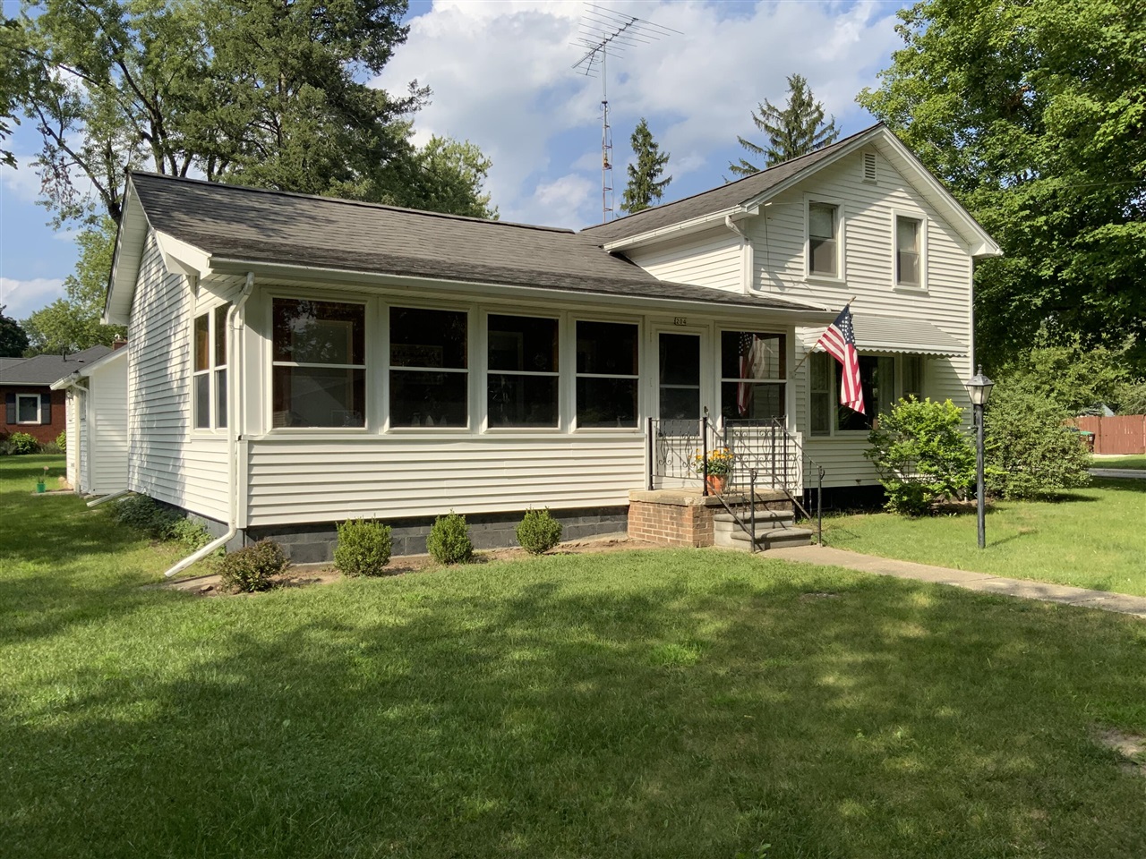 204 Litchfield Street Property Photo 1