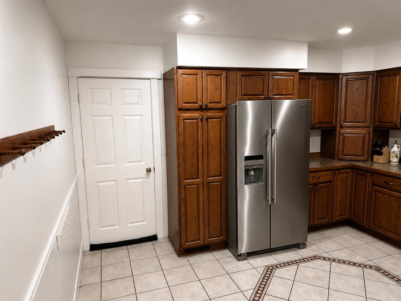 1055 Spruce Street Property Photo 4