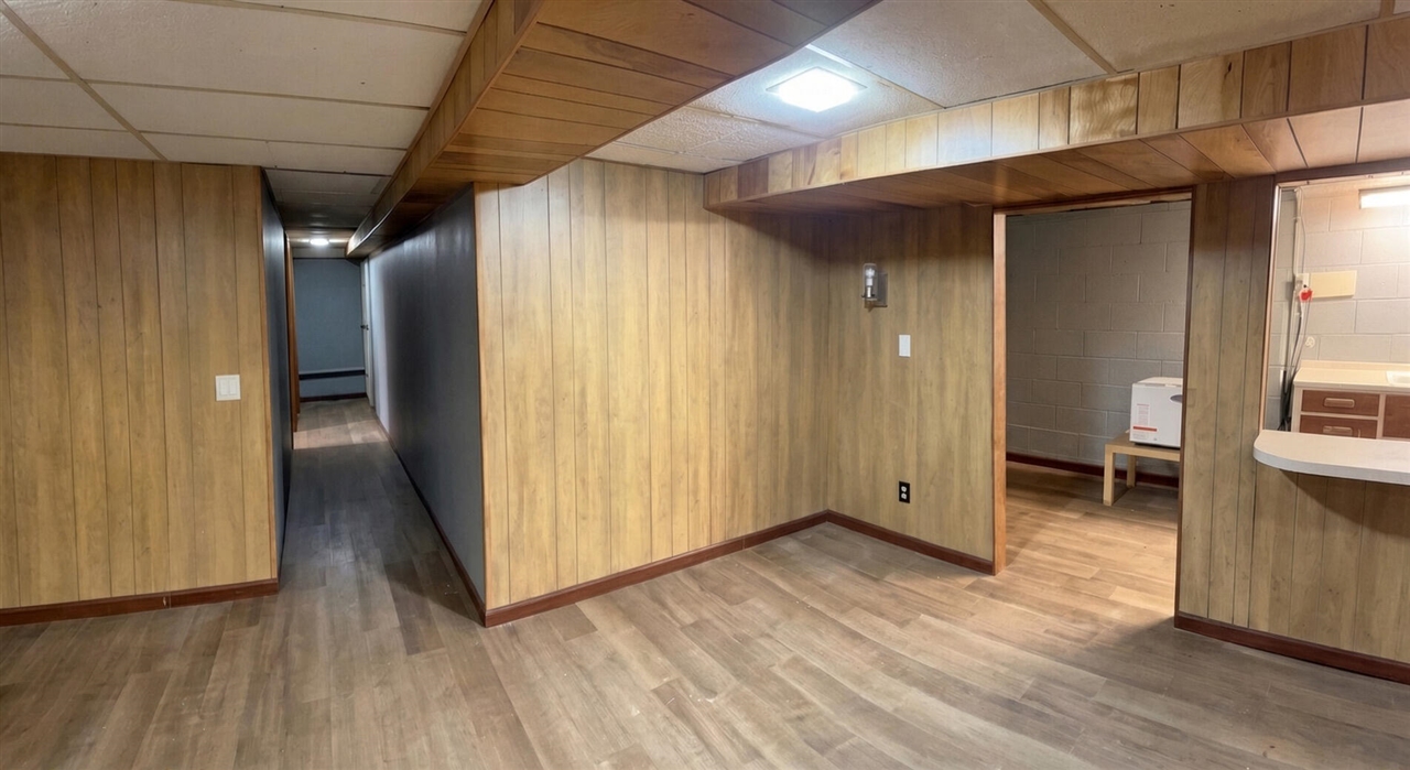 1055 Spruce Street Property Photo 17