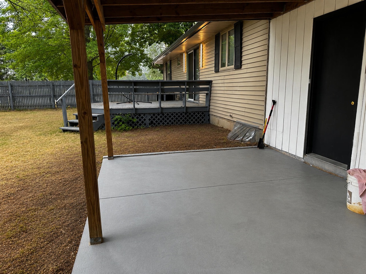 1055 Spruce Street Property Photo 29