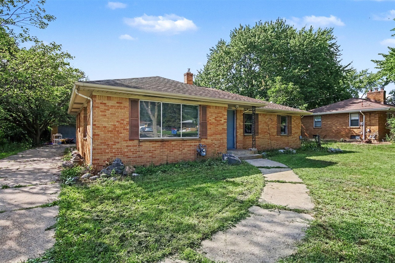4301 Curwood Avenue Property Photo 2