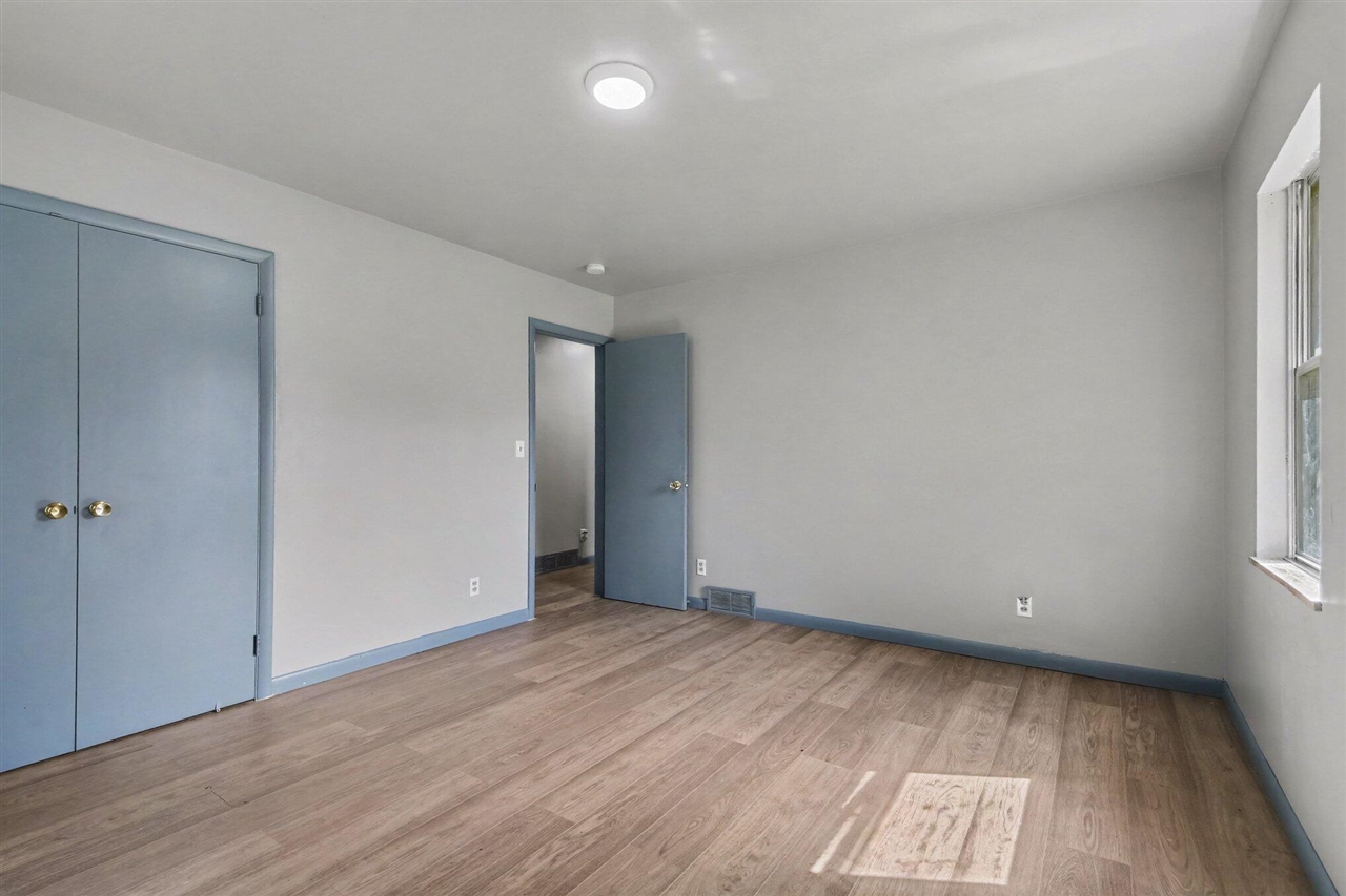 4301 Curwood Avenue Property Photo 14