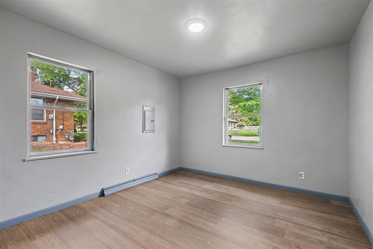 4301 Curwood Avenue Property Photo 19