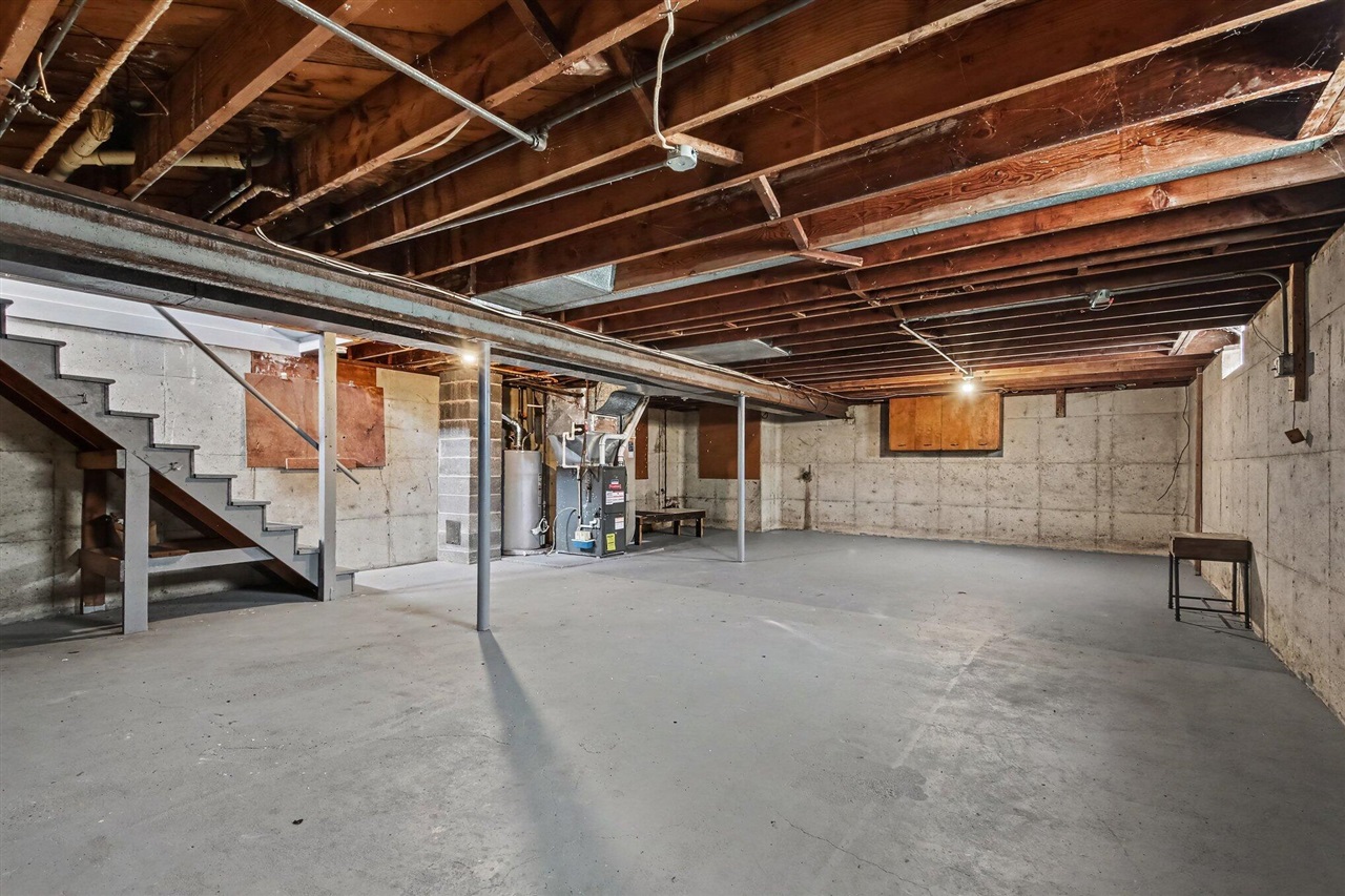 4301 Curwood Avenue Property Photo 21