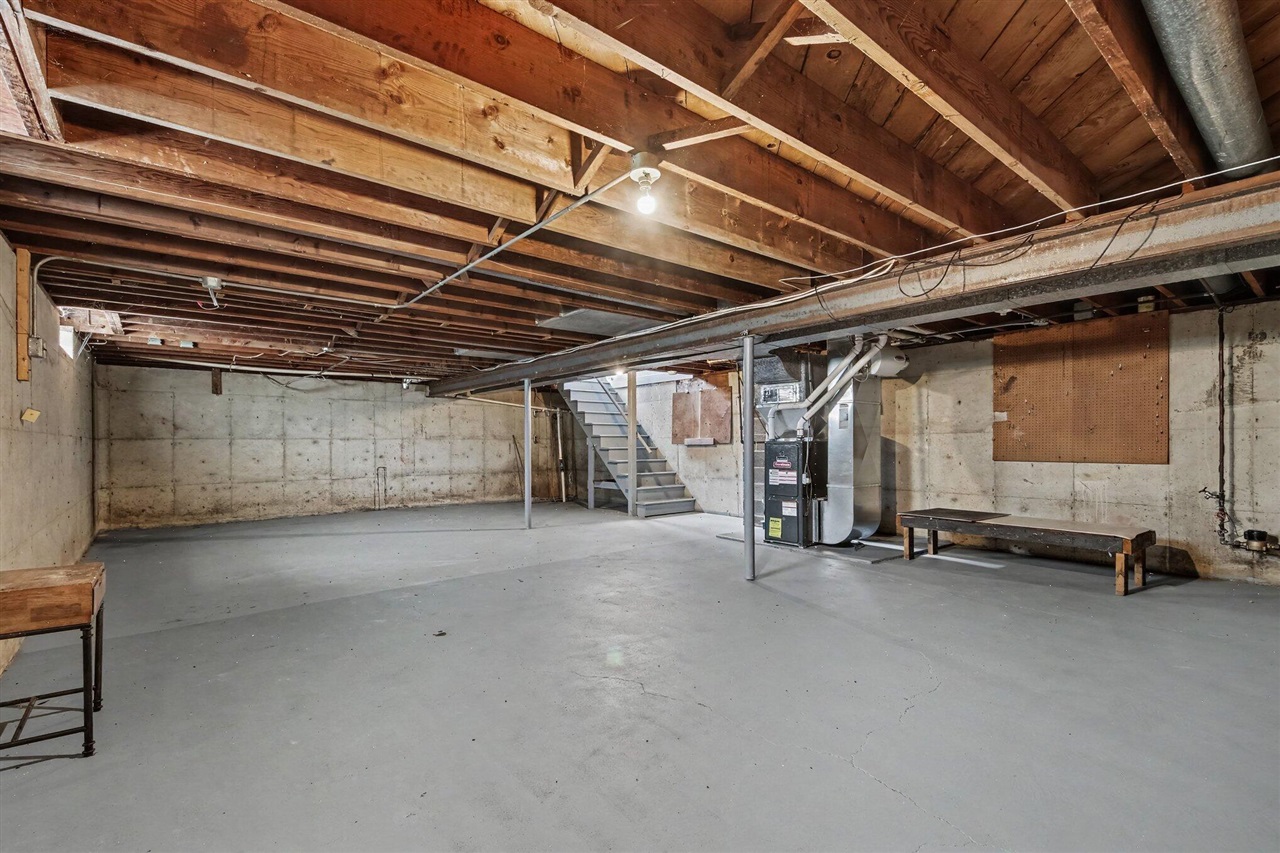 4301 Curwood Avenue Property Photo 22