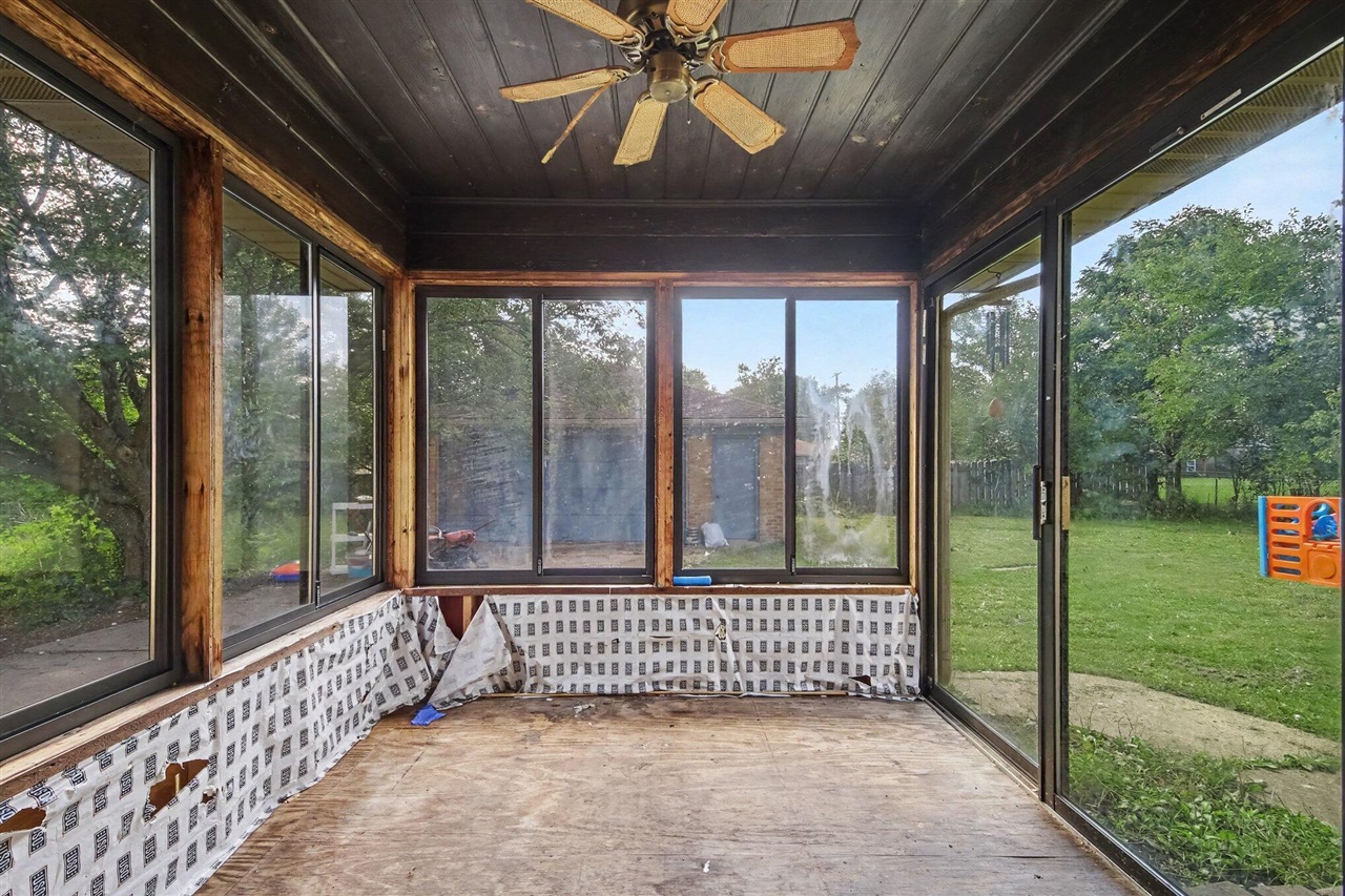 4301 Curwood Avenue Property Photo 23