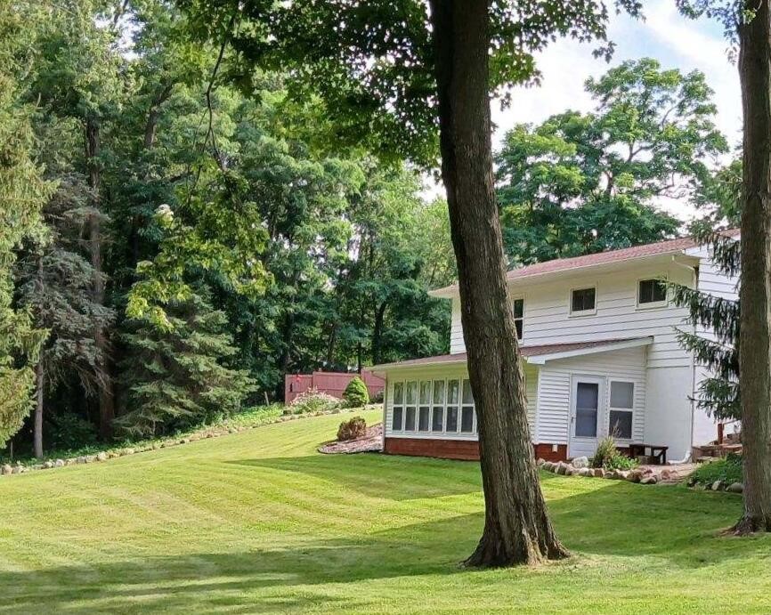 457 Hardwood Drive Property Photo 1