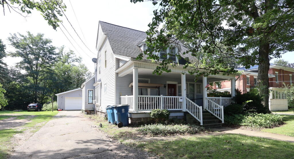 142 Hull Street Property Photo 1