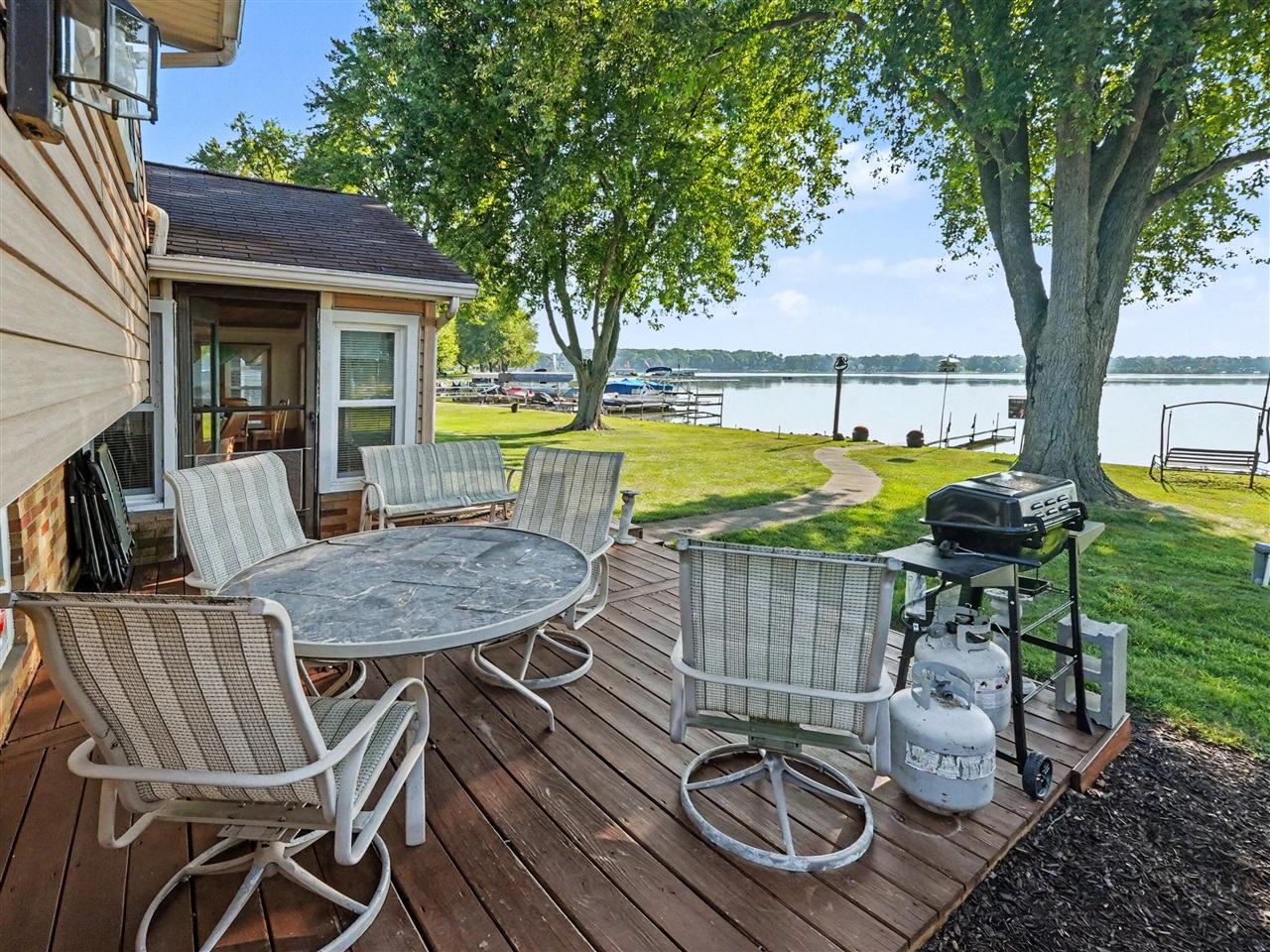 163 Lakeside Drive Property Photo 5