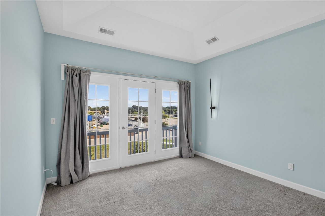 5512 Arbor Chase Drive Property Photo 11
