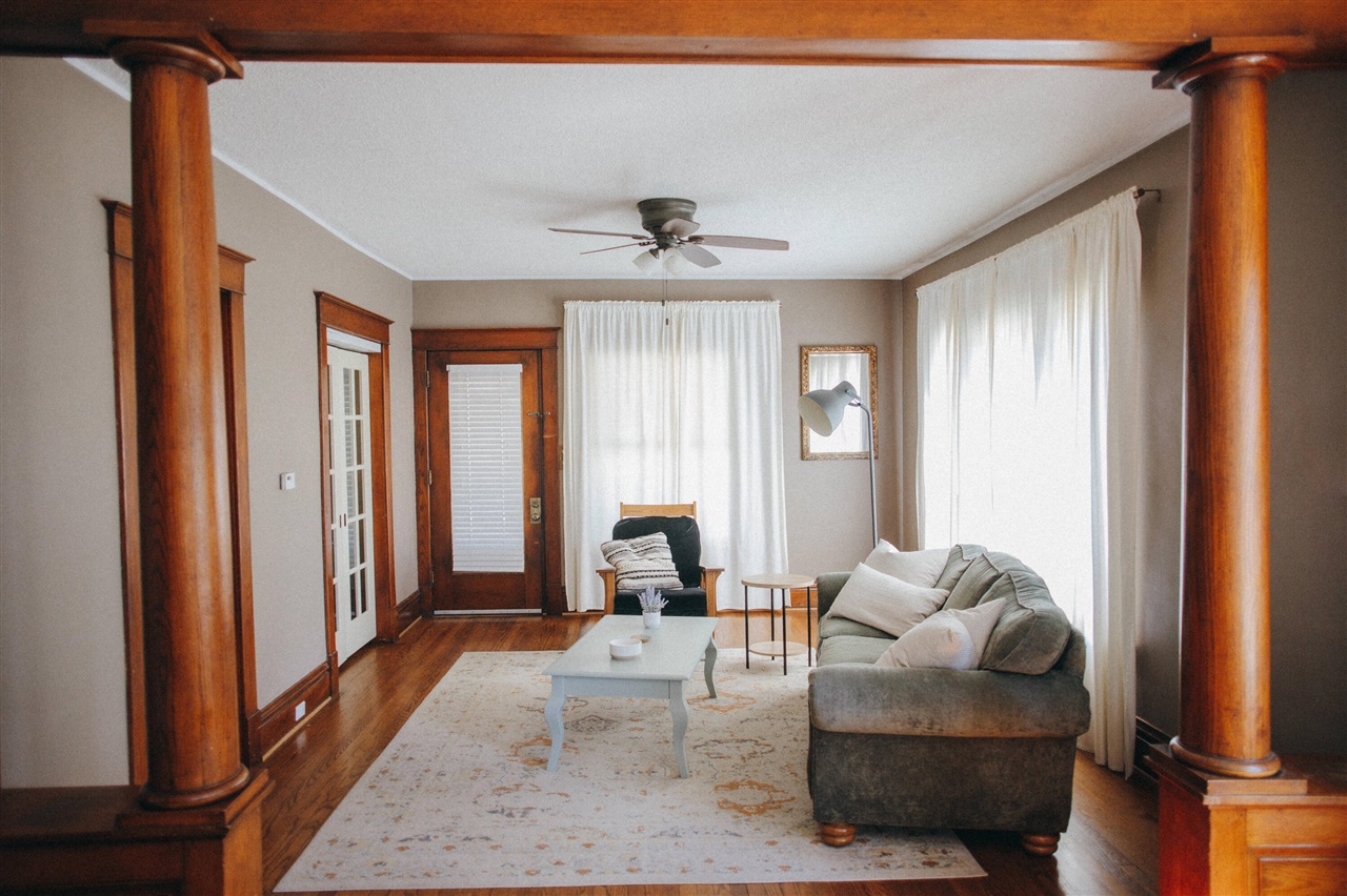 641 Lincoln Avenue Property Photo 9