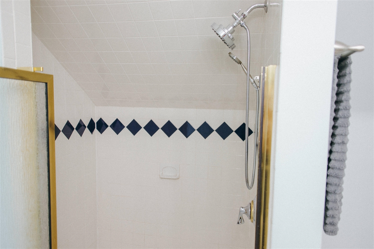 641 Lincoln Avenue Property Photo 39