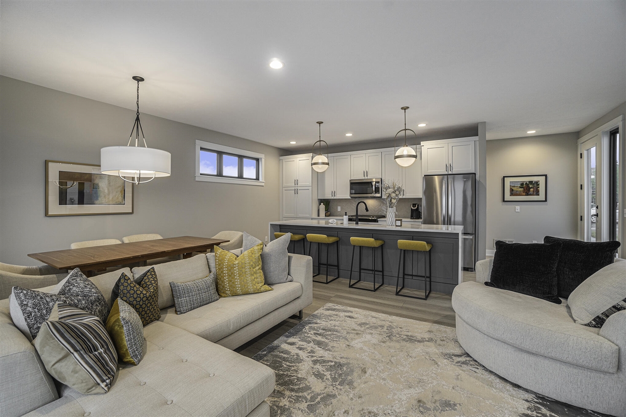 258 Viridian Shrs Drive Property Photo 4