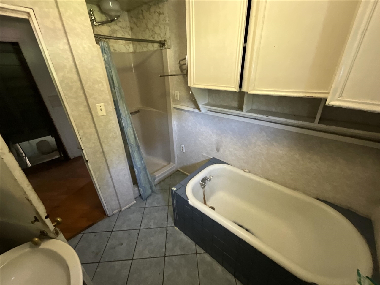 2031 10 Mile Road Property Photo 8