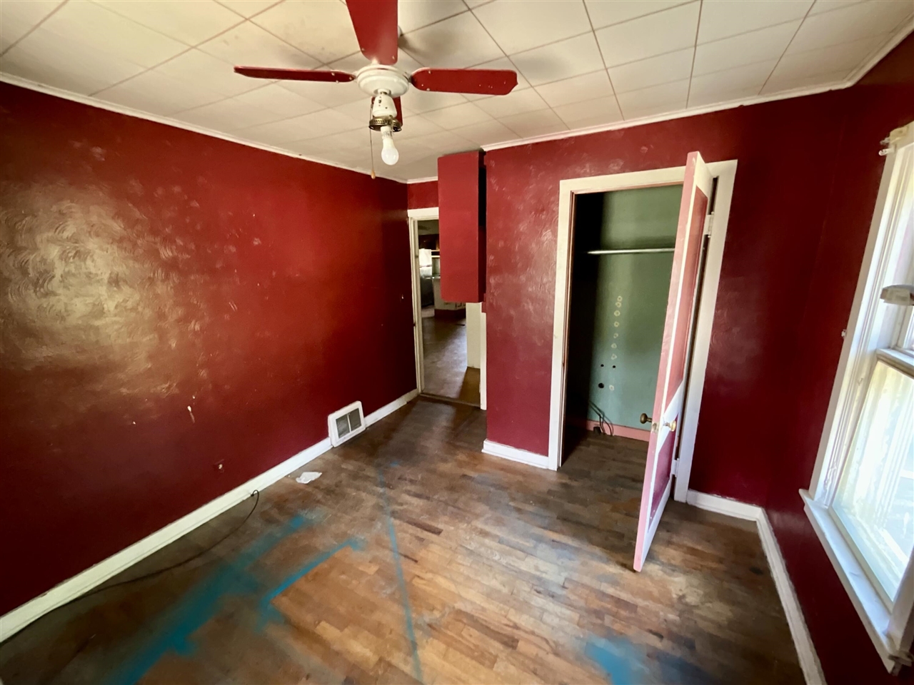 2031 10 Mile Road Property Photo 11