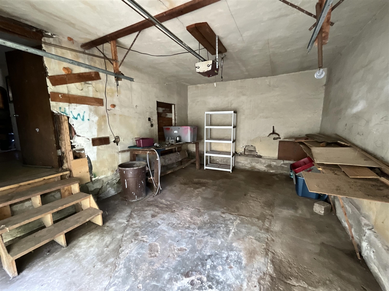 2031 10 Mile Road Property Photo 19