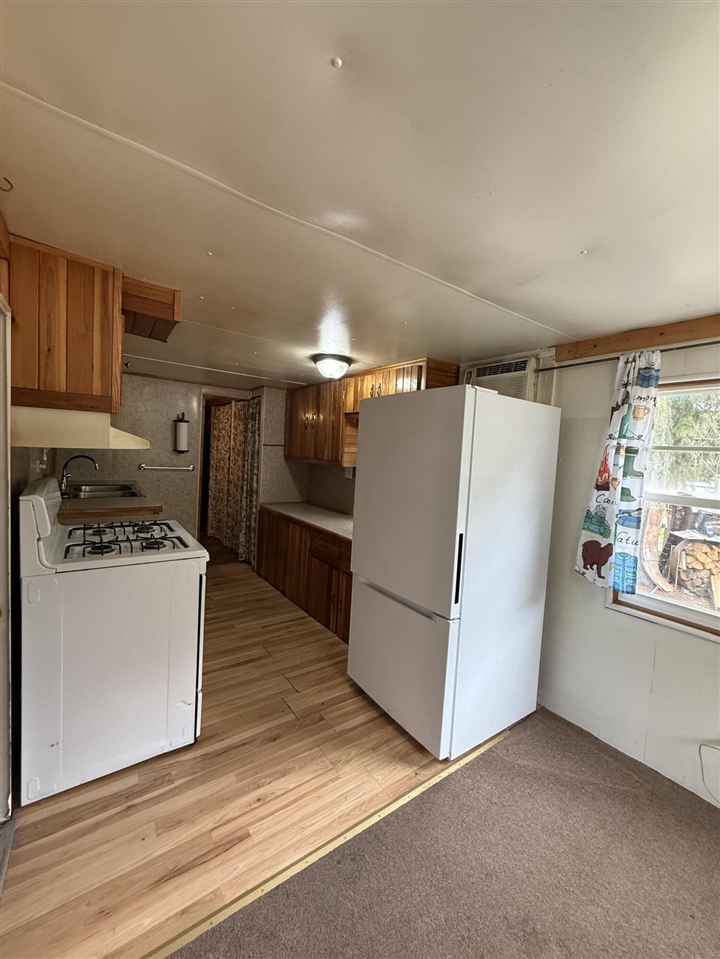1383 W Palmer Avenue Property Photo 25