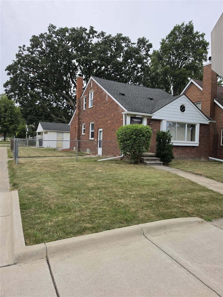 70554446 Property Photo 3