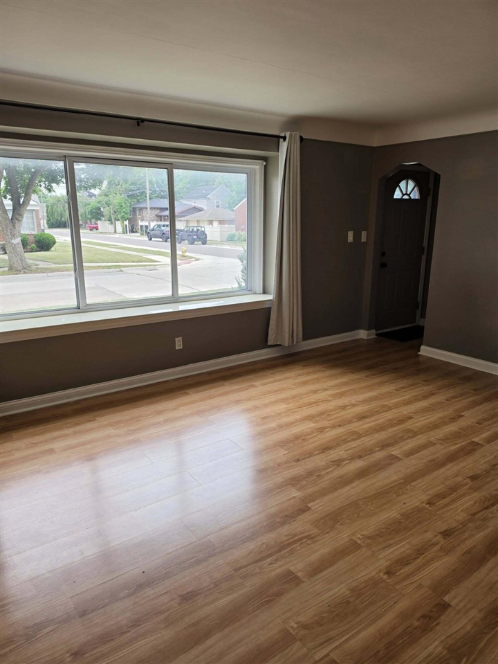 70554446 Property Photo 8