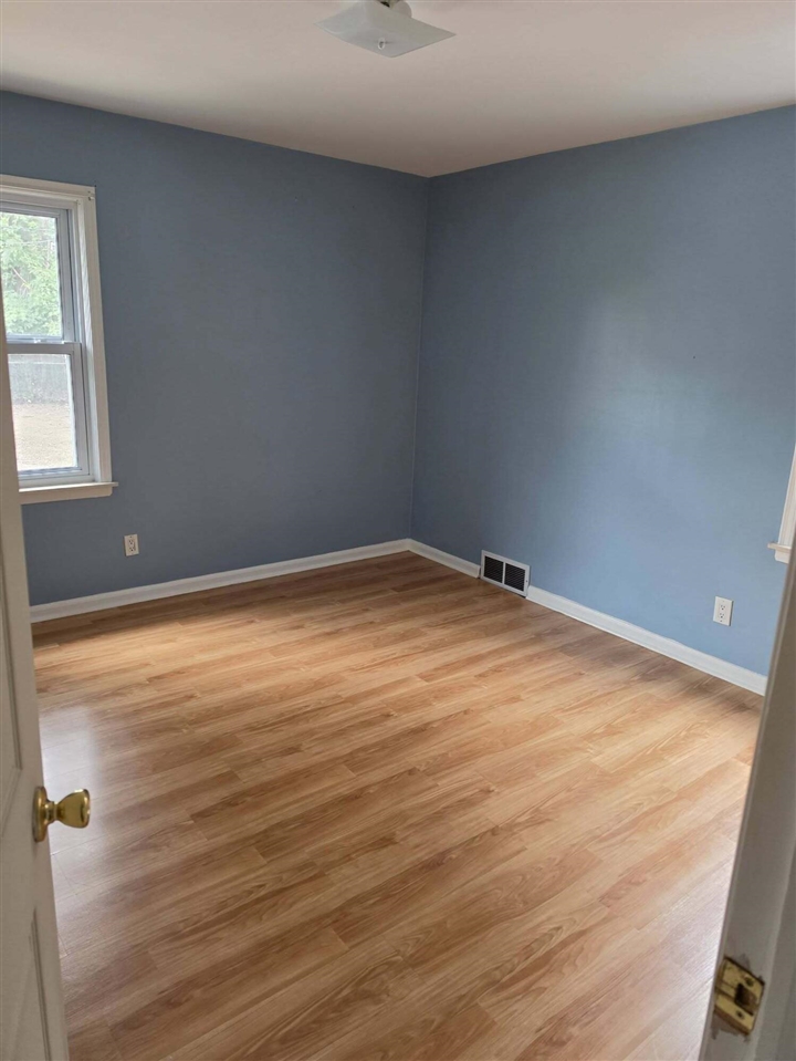 70554446 Property Photo 13