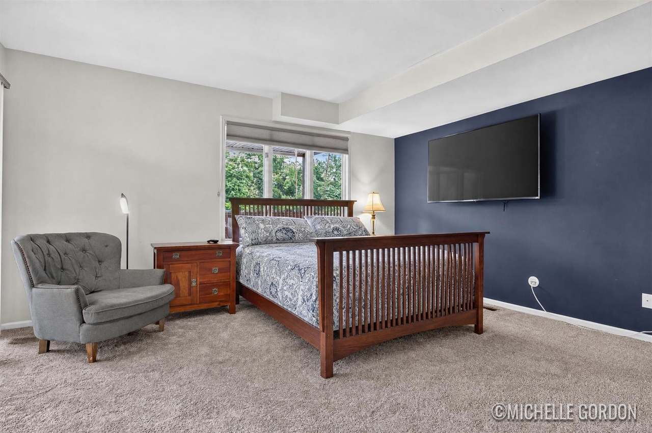 2465 Cascade Springs Drive Property Photo 10