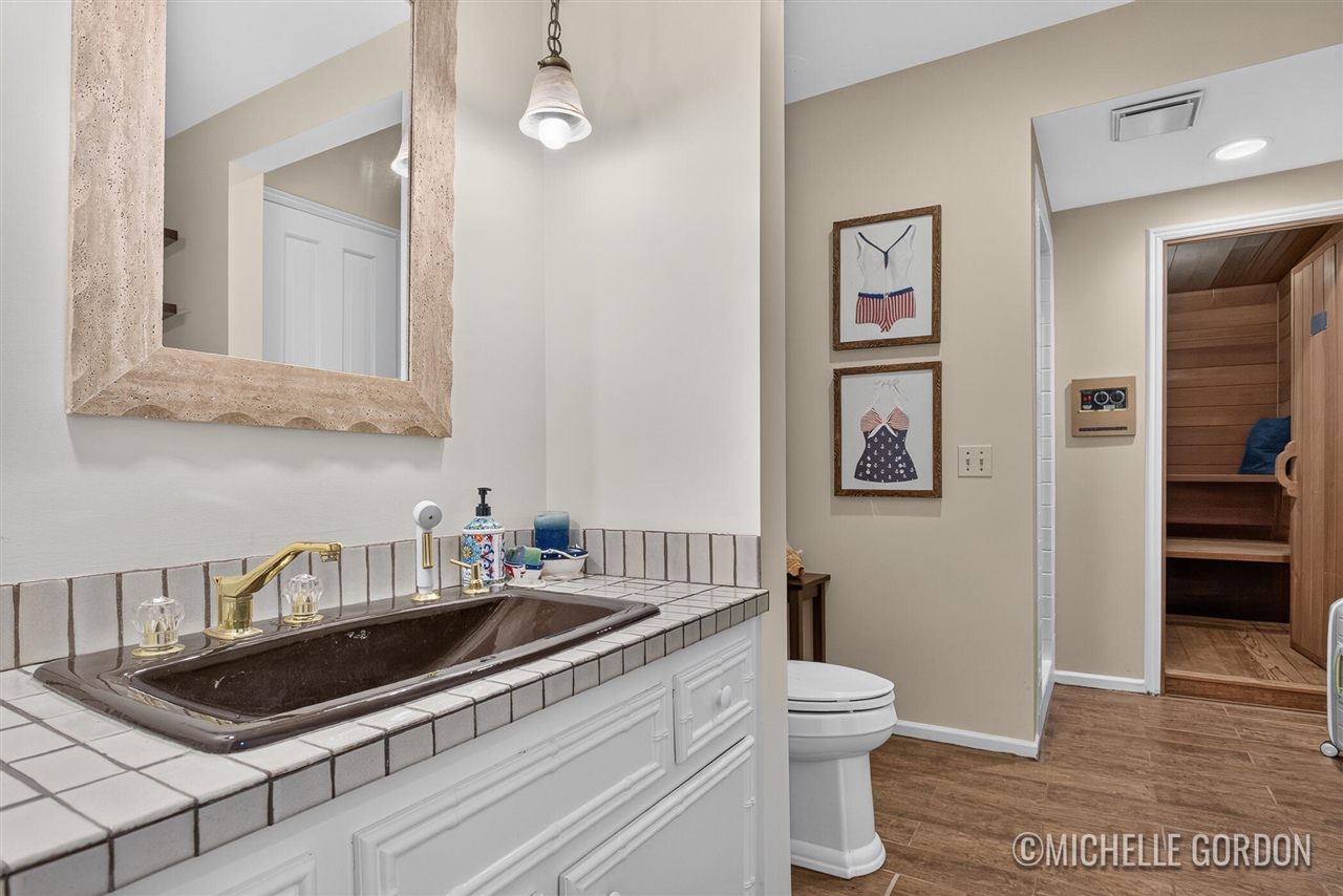 2465 Cascade Springs Drive Property Photo 11