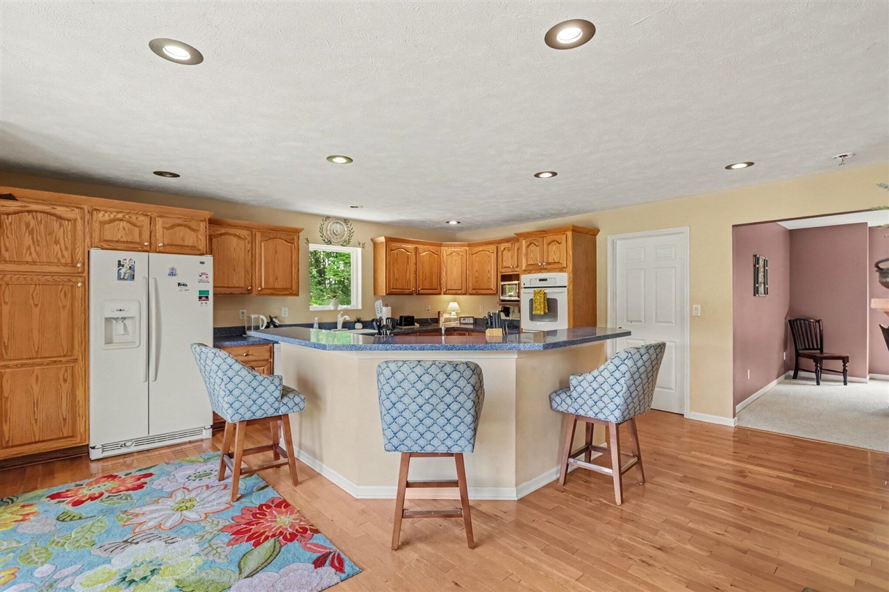 7805 Cougar Drive Property Photo 11