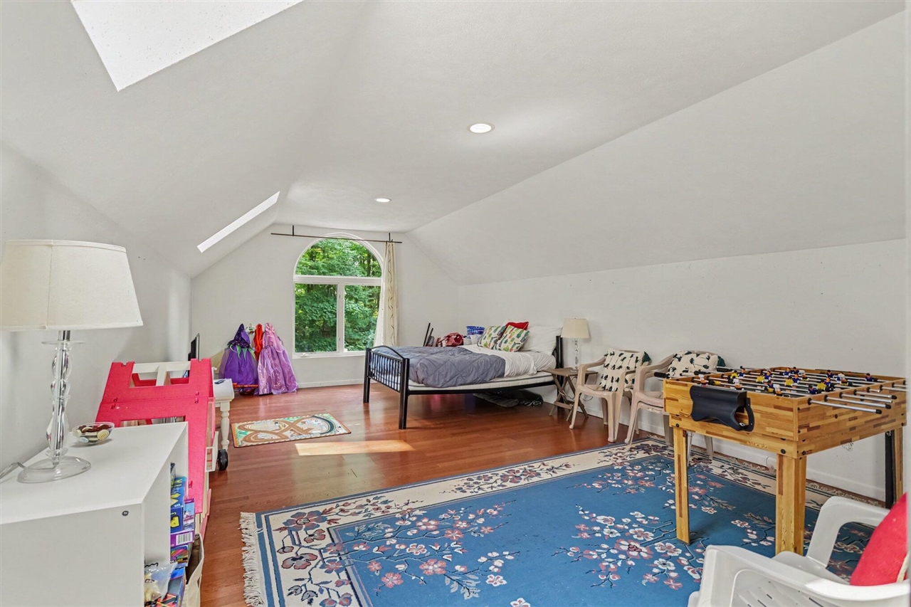 7805 Cougar Drive Property Photo 32